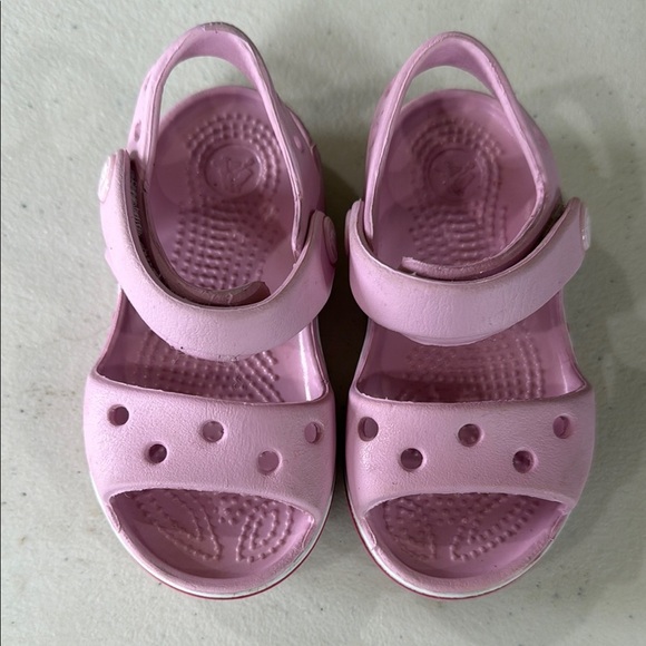 Crocs Pink Kids Sandals - Picture 1 of 6